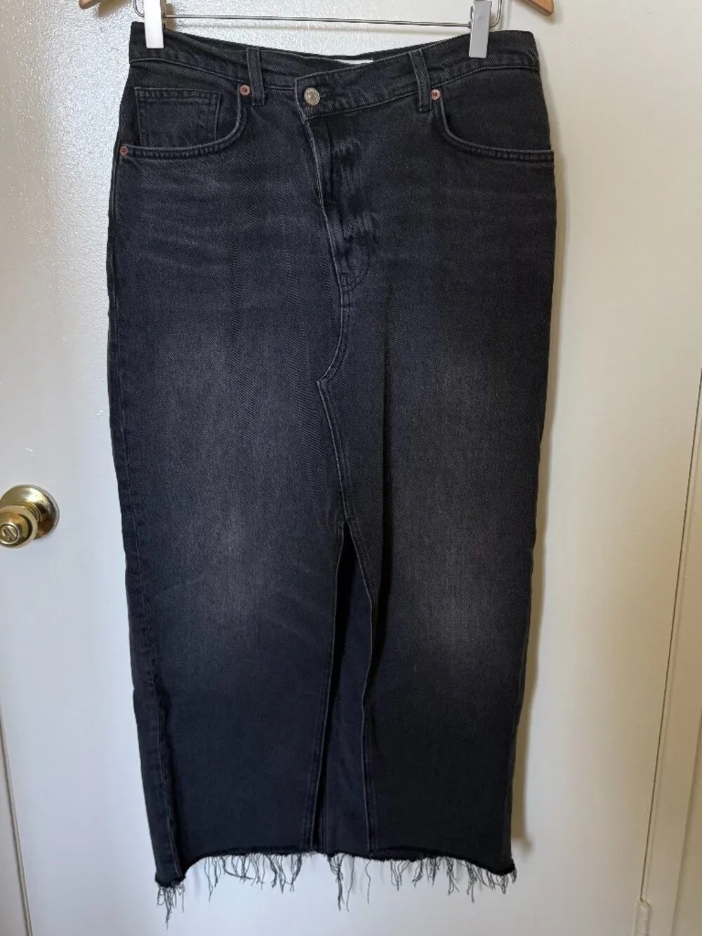 Reformation Nila Black Denim Long Midi Skirt US 29